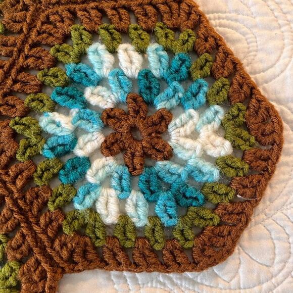 Granny Blanket Vintage Crochet Handmade Hexagon - Picture 6 of 8